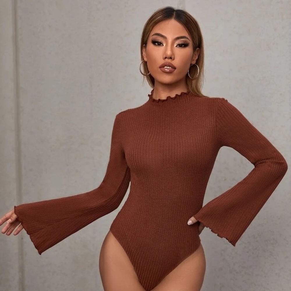 ⭐️3/$30⭐️ SHEIN Bell Sleeve Ribbed Bodysuit